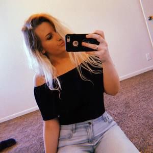 Meet your Posher, Bailey